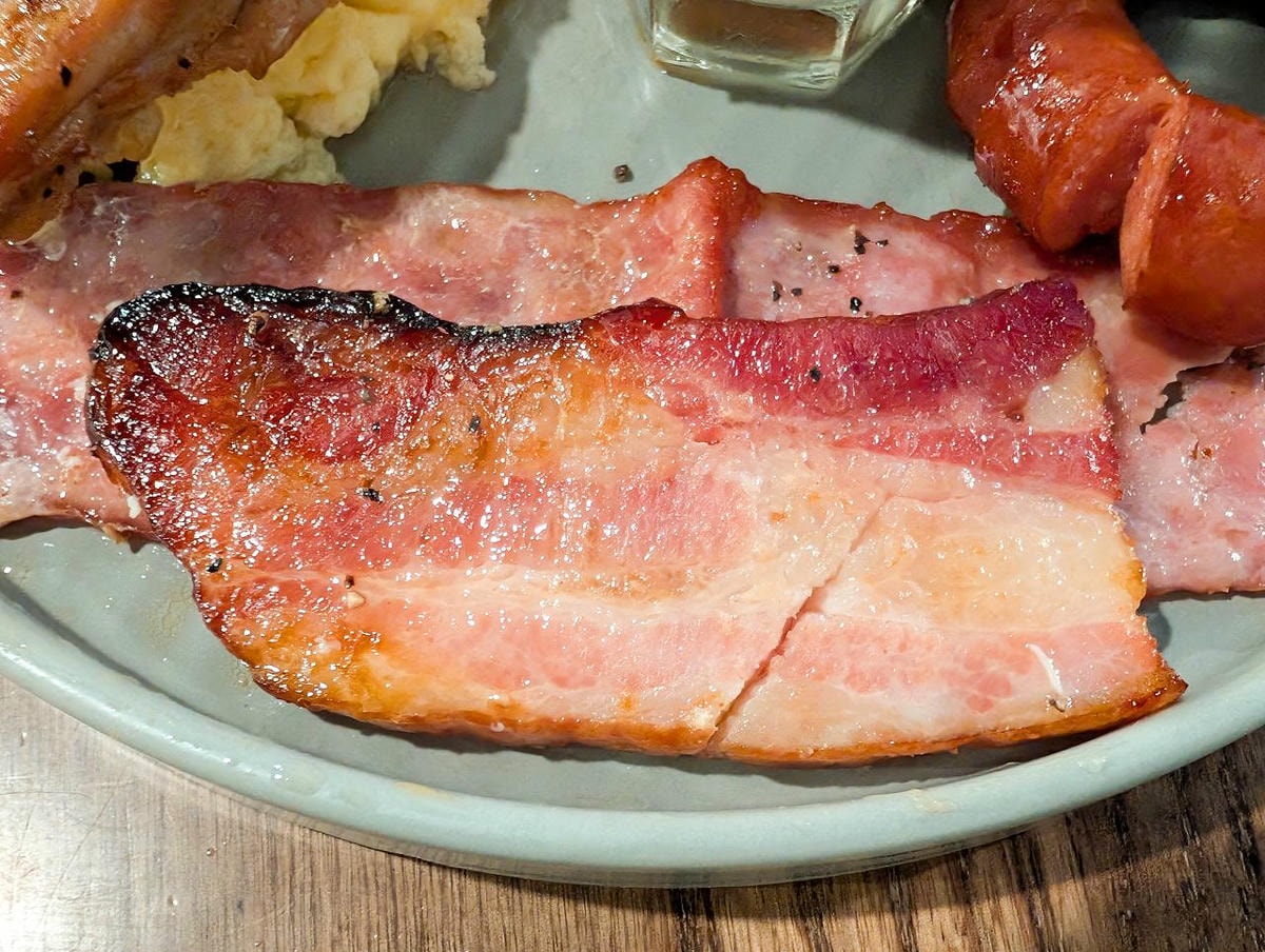 [食記][高雄市] 樂焙可廚房 The Baker’ Kitchen, co. — 文化中心站和彩虹公園附近高人氣早午餐餐廳
