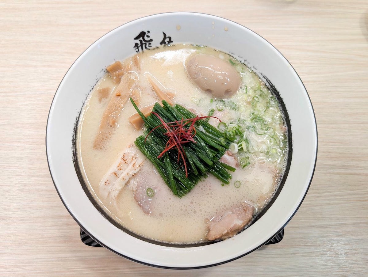[食記][高雄市] 麺匠飛鳥拉麵 — 濃郁雞白湯拉麵和清爽香檸柚沾麵