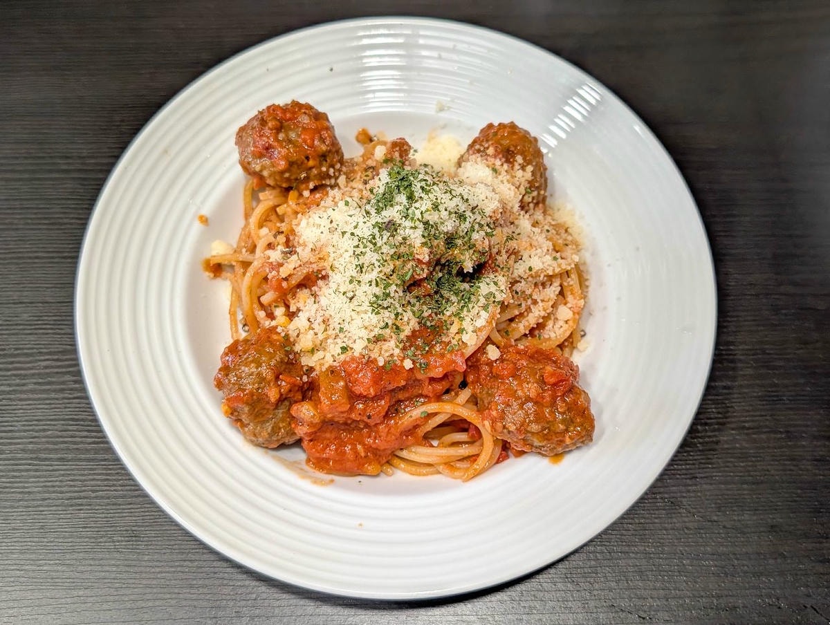 [食記][台北市] 麥麥Pasta — 捷運劍潭站附近巷弄內義大利麵館，食材用料實在又美味的義大利麵。