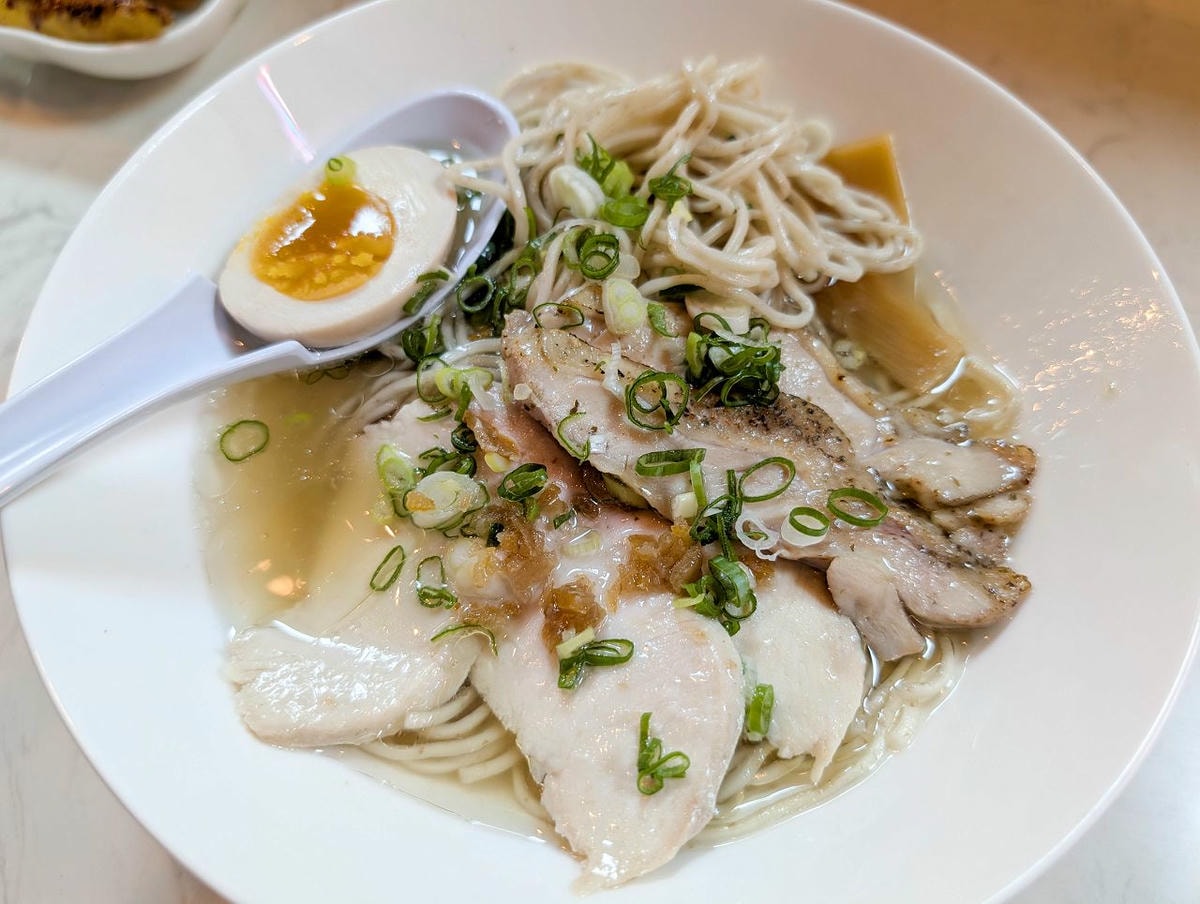 [食記][新北市][永和區] 長鳴拉麵 — 頂溪站附近雞白湯&柚子清湯拉麵專賣店
