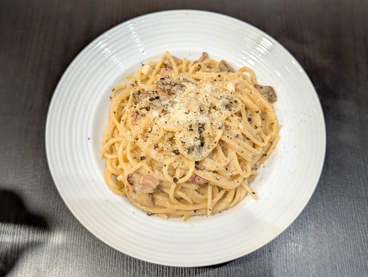 [食記][台北市] 麥麥Pasta — 捷運劍潭站附近巷弄內義大利麵館，食材用料實在又美味的義大利麵。
