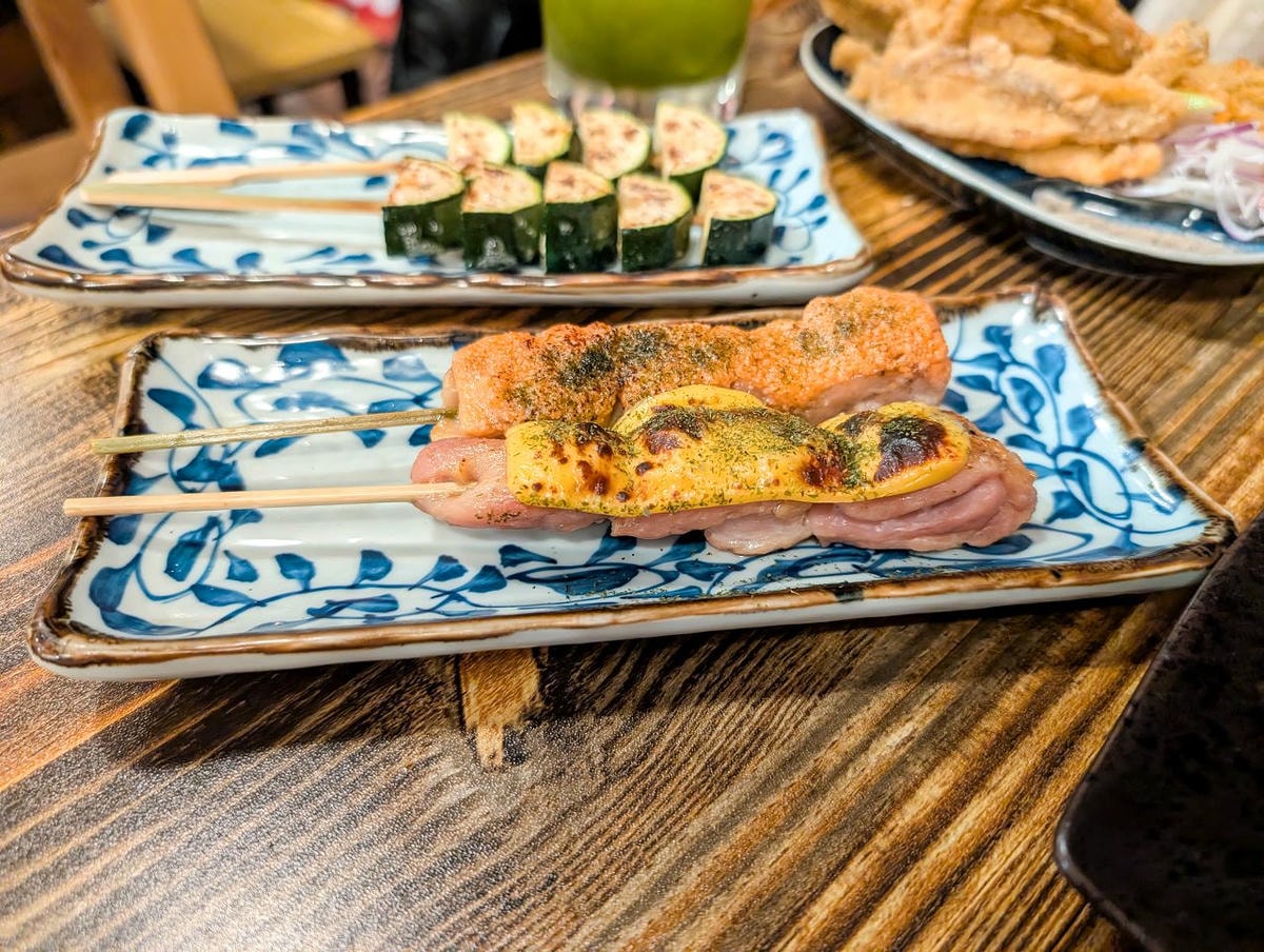 [食記][新北市][三重區] 炭伙居酒屋 — 三重居酒屋推薦，供應豐富的的串燒、炸物、下酒菜、海鮮。