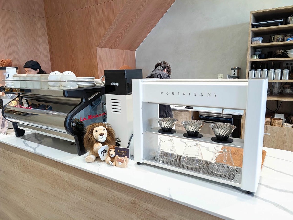[食記][高雄市] 原子咖啡 Coffee Certo — 漢神巨蛋附近主打自烘精品咖啡及茶類飲品的咖啡館