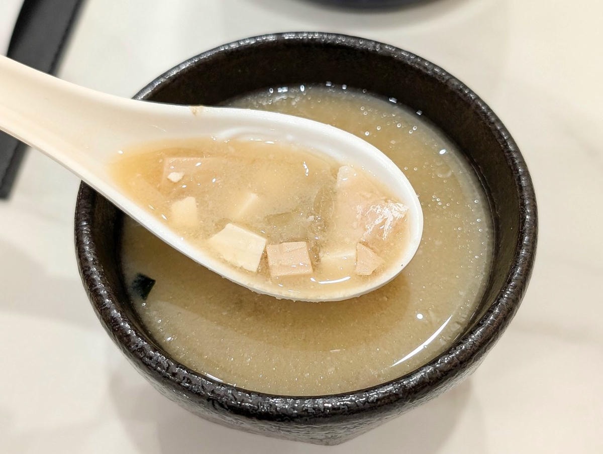[食記][高雄市] 橘葉壽司 · 丼飯專門店 左營店 — 高鐵左營站附近壽司、丼飯專賣店