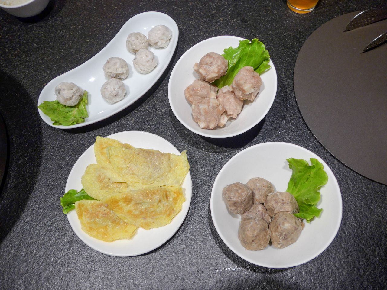 [食記][台北市] 花麻辣.鴛鴦.沙茶火鍋 — 六張犁站附近開業10多年的麻辣鴛鴦火鍋店