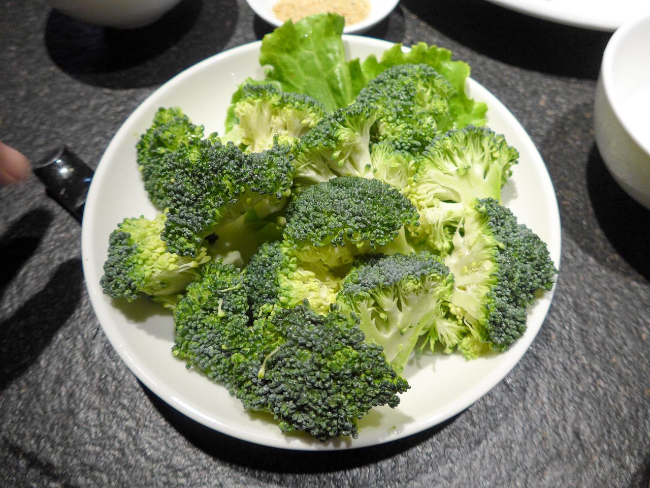 [食記][台北市] 花麻辣.鴛鴦.沙茶火鍋 — 六張犁站附近開業10多年的麻辣鴛鴦火鍋店