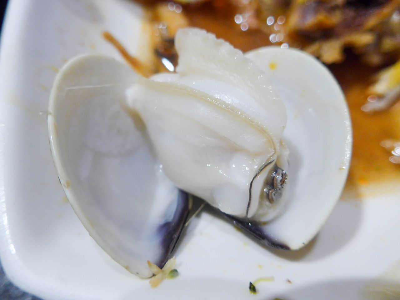 [食記][台北市] 花麻辣.鴛鴦.沙茶火鍋 — 六張犁站附近開業10多年的麻辣鴛鴦火鍋店