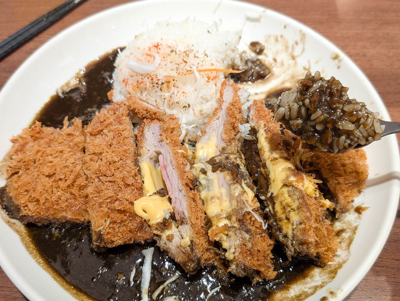 [食記][高雄市] 蘑菇Curry 咖哩&豬排專門店 — 漢神百貨附近日籍女主廚開的日式咖哩和炸豬排專賣店