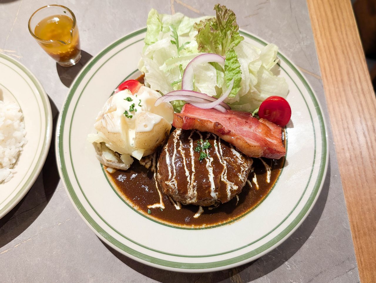 [食記][台北市] 稲町家 洋食‧喫茶 — 捷運中山站附近新開大正風格日式復古喫茶店，主打和風洋食料理。