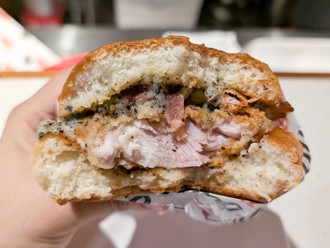 [食記][台北市] Burger Out — 松菸附近炸雞漢堡專賣店