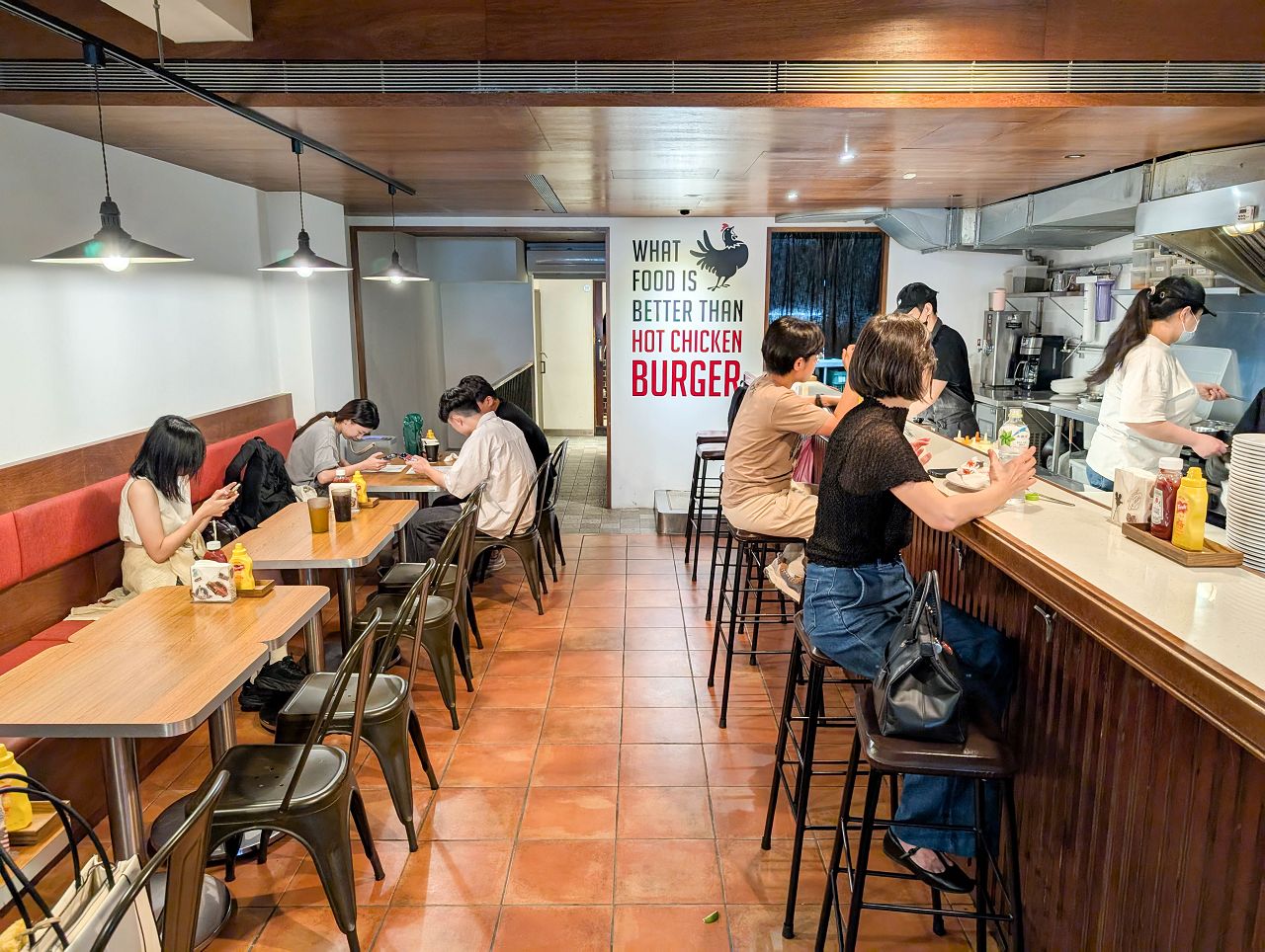 [食記][台北市] Burger Out — 松菸附近炸雞漢堡專賣店