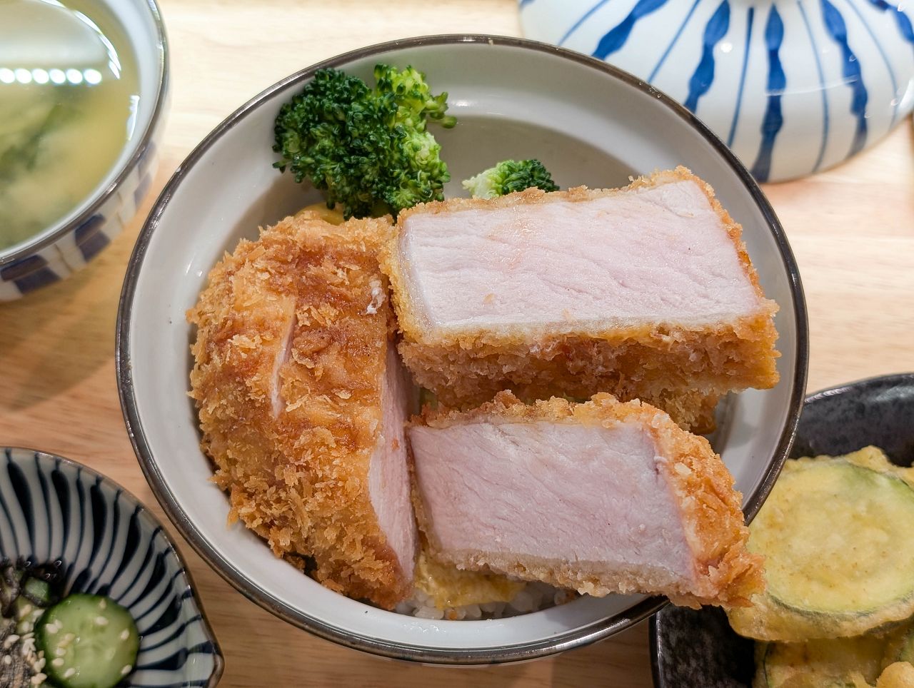 [食記][高雄市] 森三日式炸豬排專門店