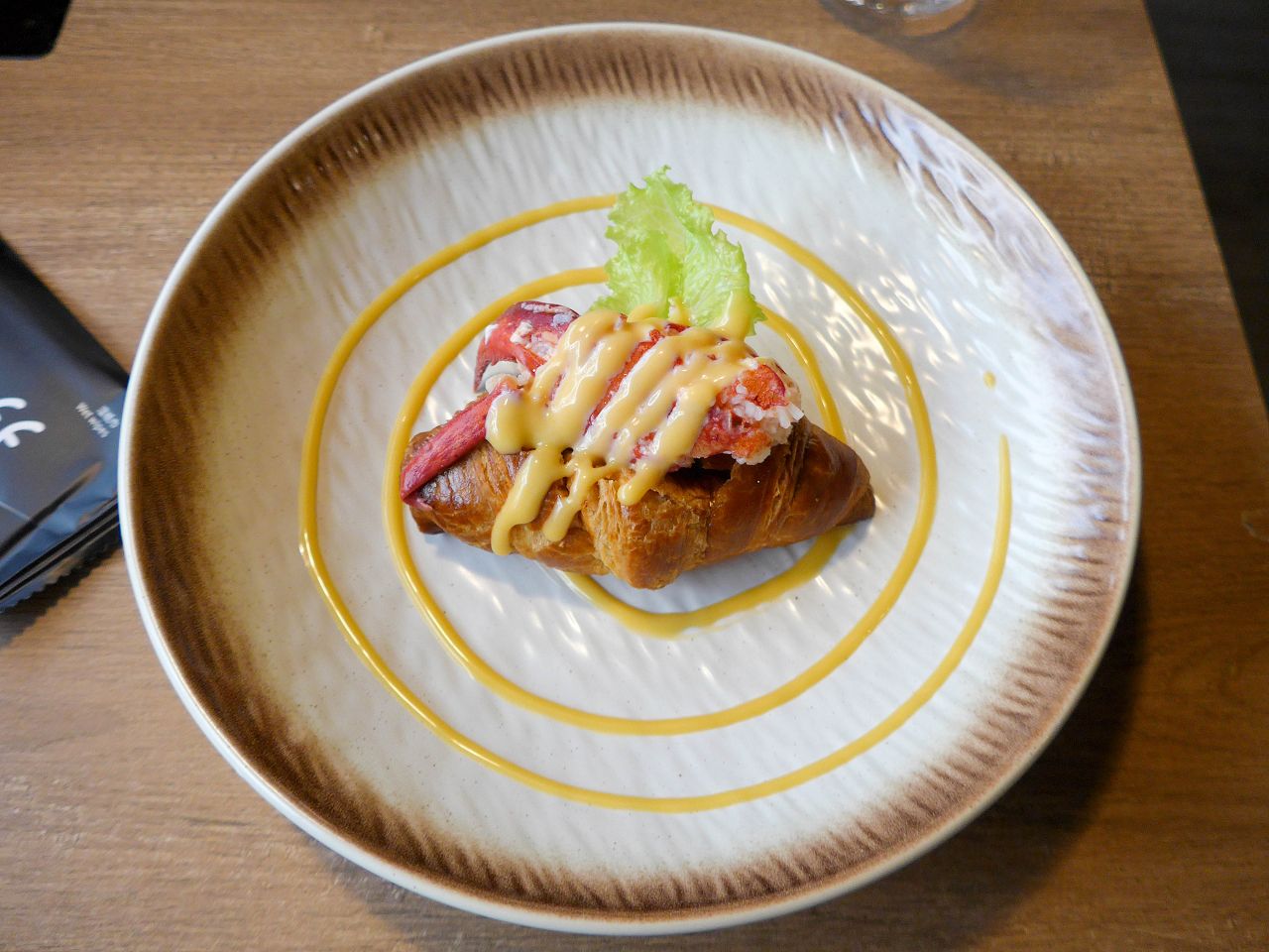 [食記][新竹市] 樂馥Luff 無菜單鍋物 — 巨城附近巷弄內精緻無菜單海陸火鍋