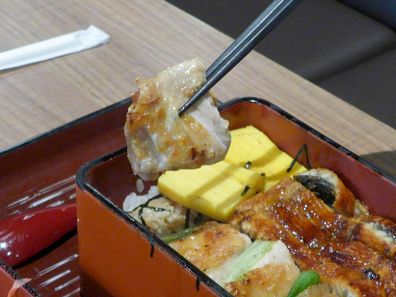 [食記][台中市] 大江戶町鰻屋 台中公益店 — 嚴選台灣頂級4P新鮮鰻魚使用備長炭直火碳烤的鰻魚飯專賣店