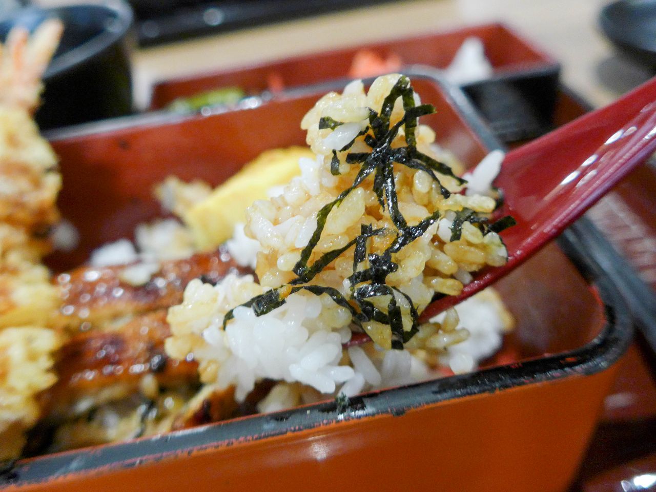 [食記][台中市] 大江戶町鰻屋 台中公益店 — 嚴選台灣頂級4P新鮮鰻魚使用備長炭直火碳烤的鰻魚飯專賣店