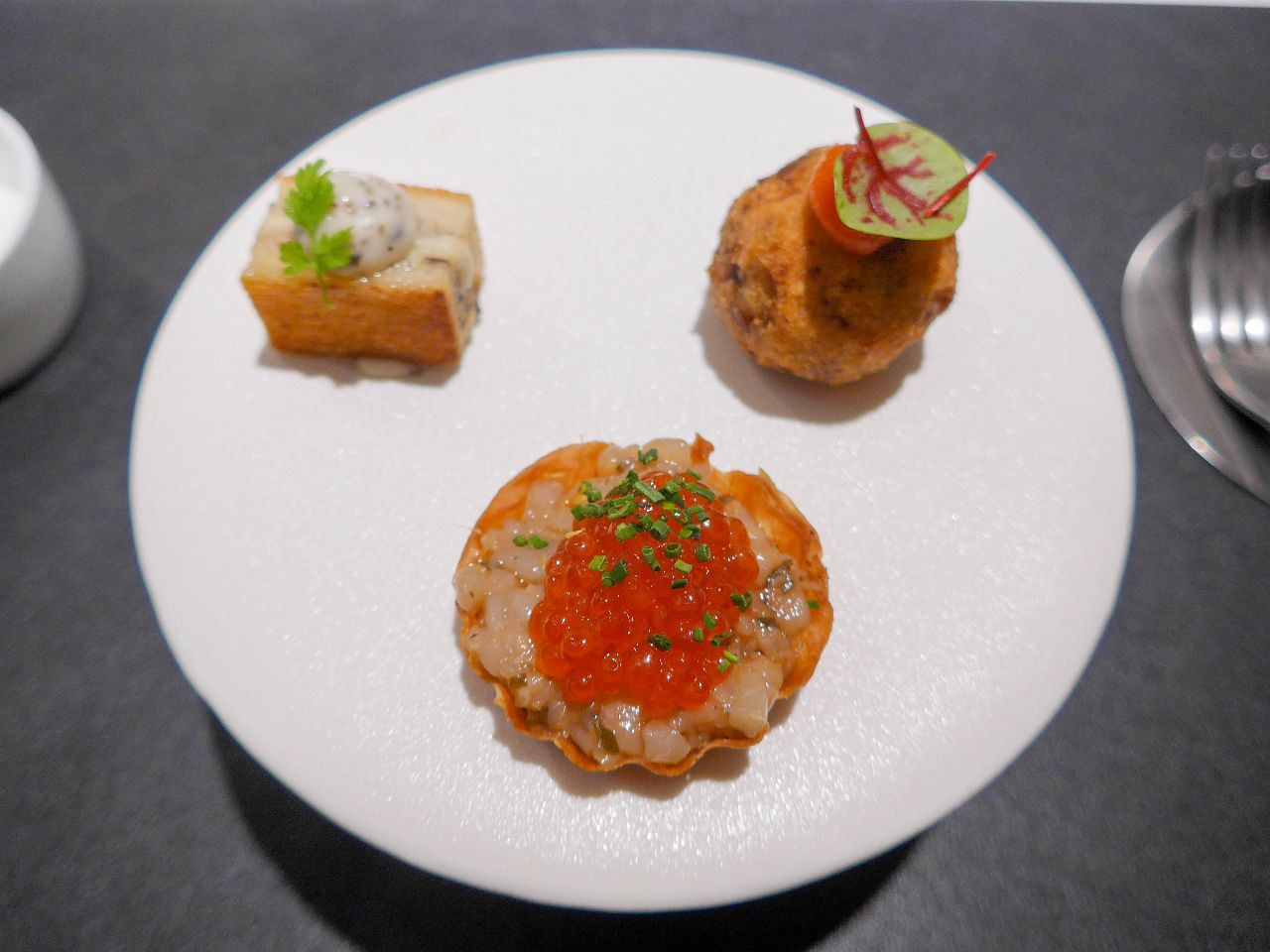 [食記][台中市] Infiore 義之花義式餐廳 — 主打義大利窯爐直火燒烤料理的典雅時尚義式餐廳