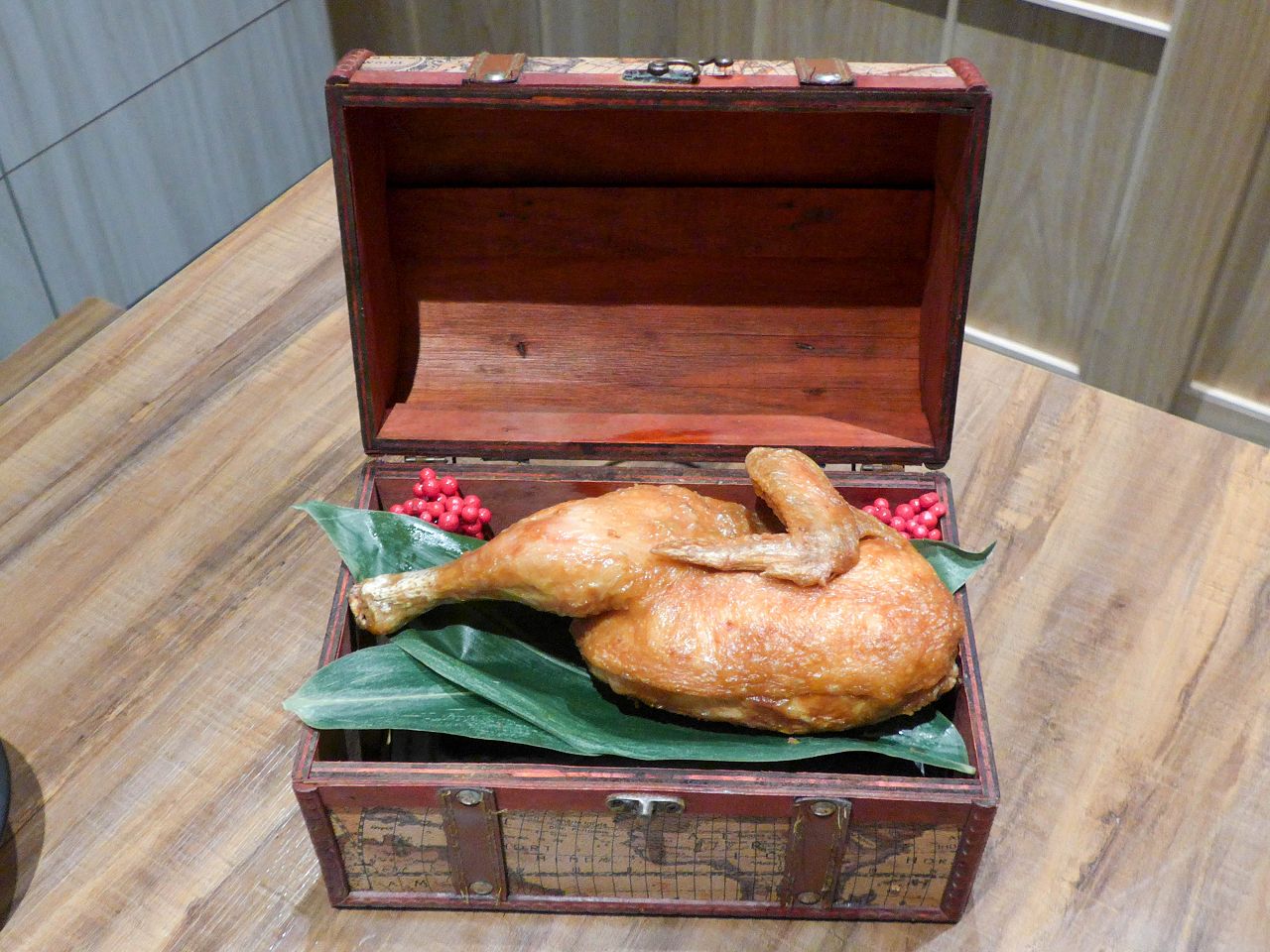 [食記][台北市] 燔之亭 燒肉場 — 以雞肉、豬肉為主打強項的燒肉餐廳