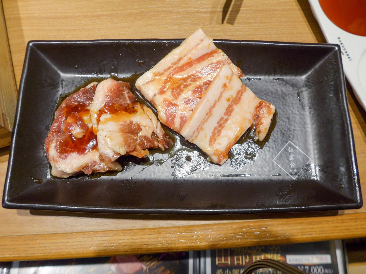 [食記][日本][大阪] 鶴橋燒肉白雲台 Grand Front 大阪店 — 大阪梅田燒肉餐廳推薦