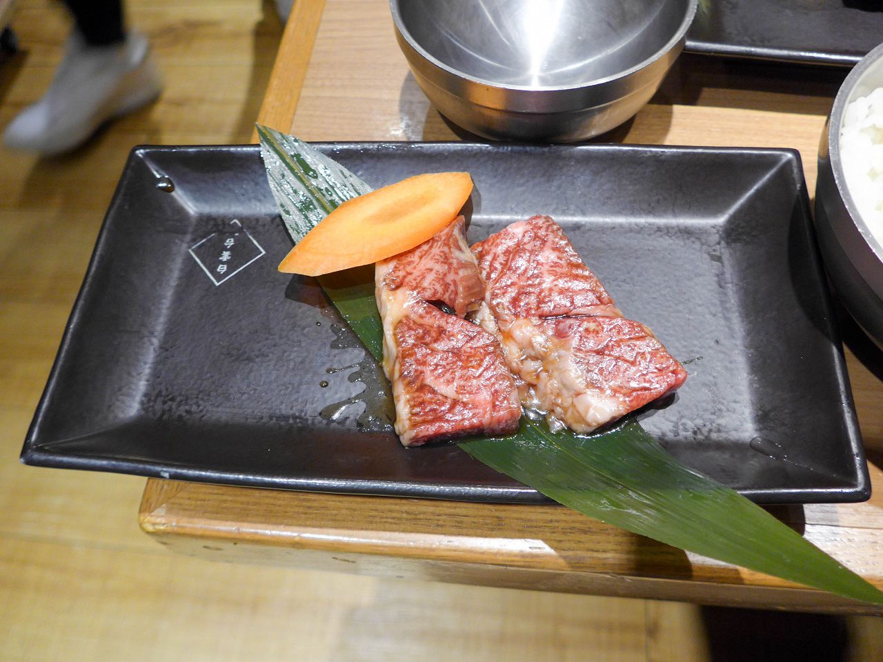 [食記][日本][大阪] 鶴橋燒肉白雲台 Grand Front 大阪店 — 大阪梅田燒肉餐廳推薦