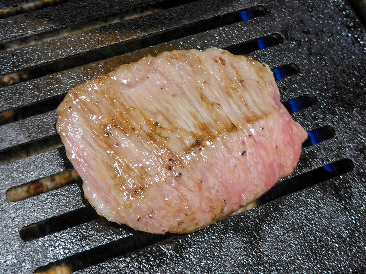 [食記][日本][大阪] 鶴橋燒肉白雲台 Grand Front 大阪店 — 大阪梅田燒肉餐廳推薦
