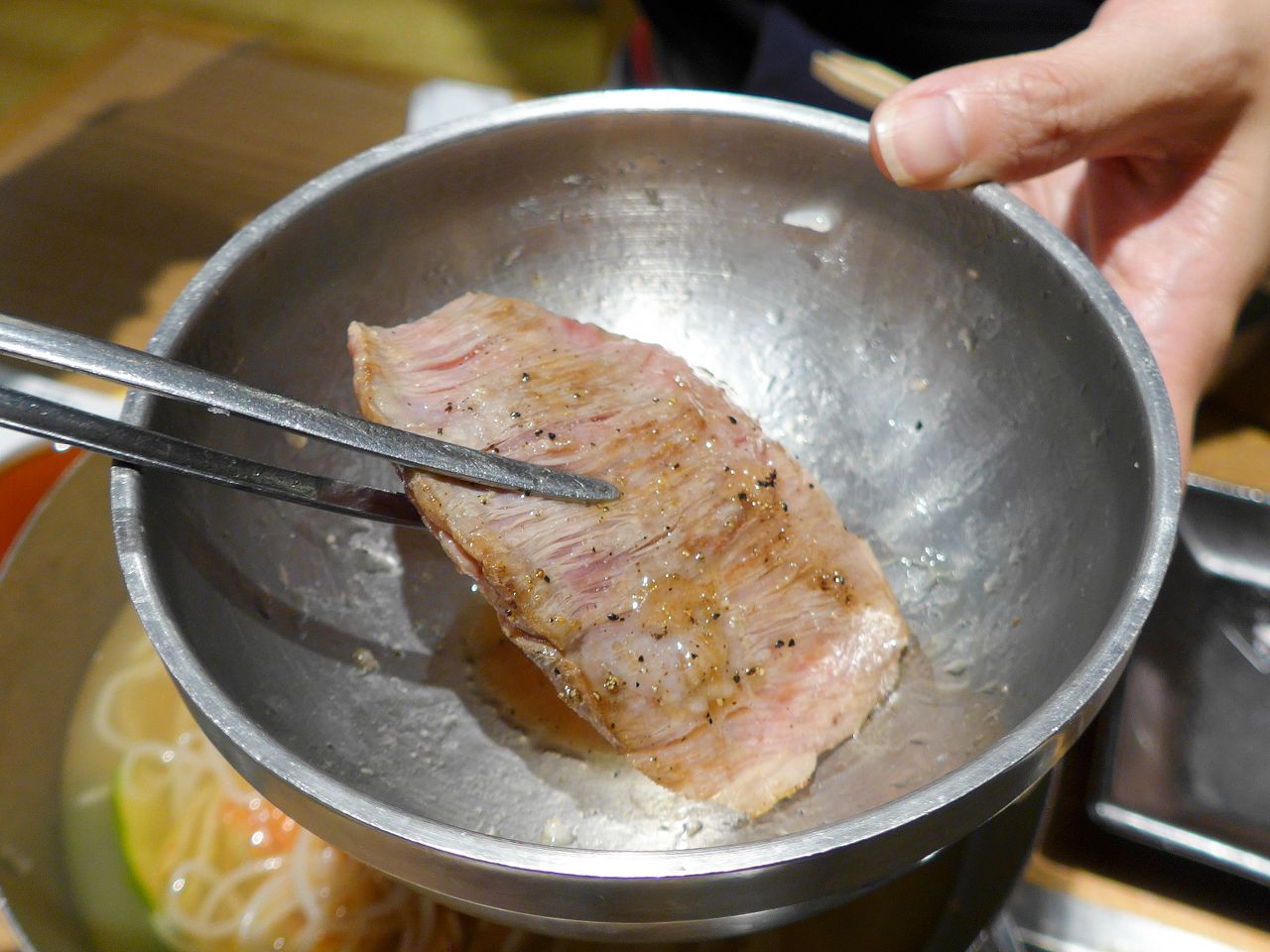 [食記][日本][大阪] 鶴橋燒肉白雲台 Grand Front 大阪店 — 大阪梅田燒肉餐廳推薦