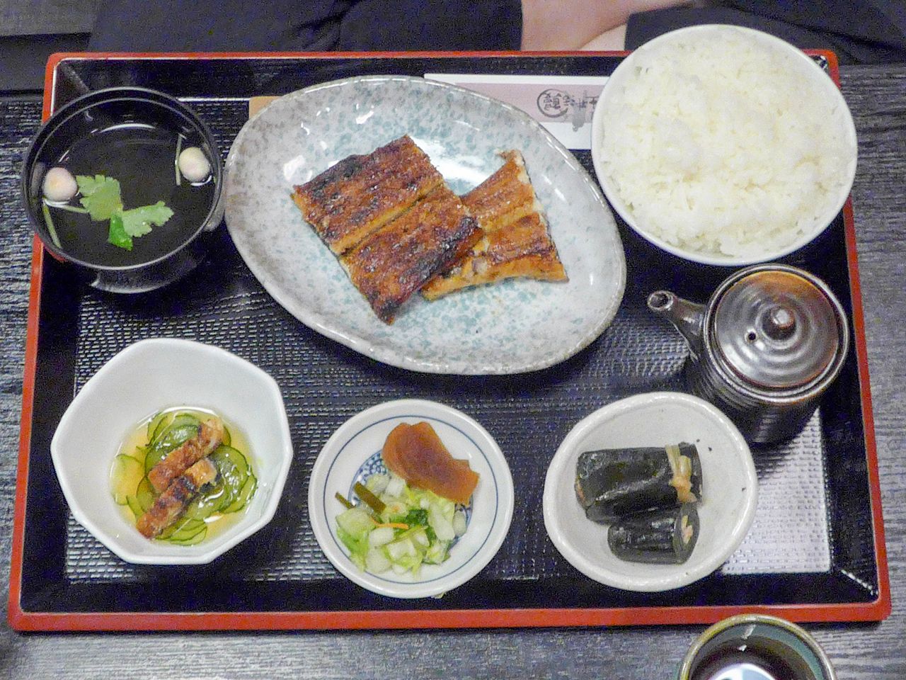 [食記][日本][京都] 土井活鰻 祇園八坂店 — 八坂神社附近鰻魚飯專賣店
