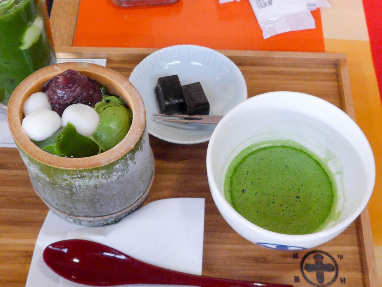 [食記][日本][京都][宇治] 中村藤吉本店 — 宇治在地知名抹茶品牌，精緻美味的竹筒抹茶帕菲。