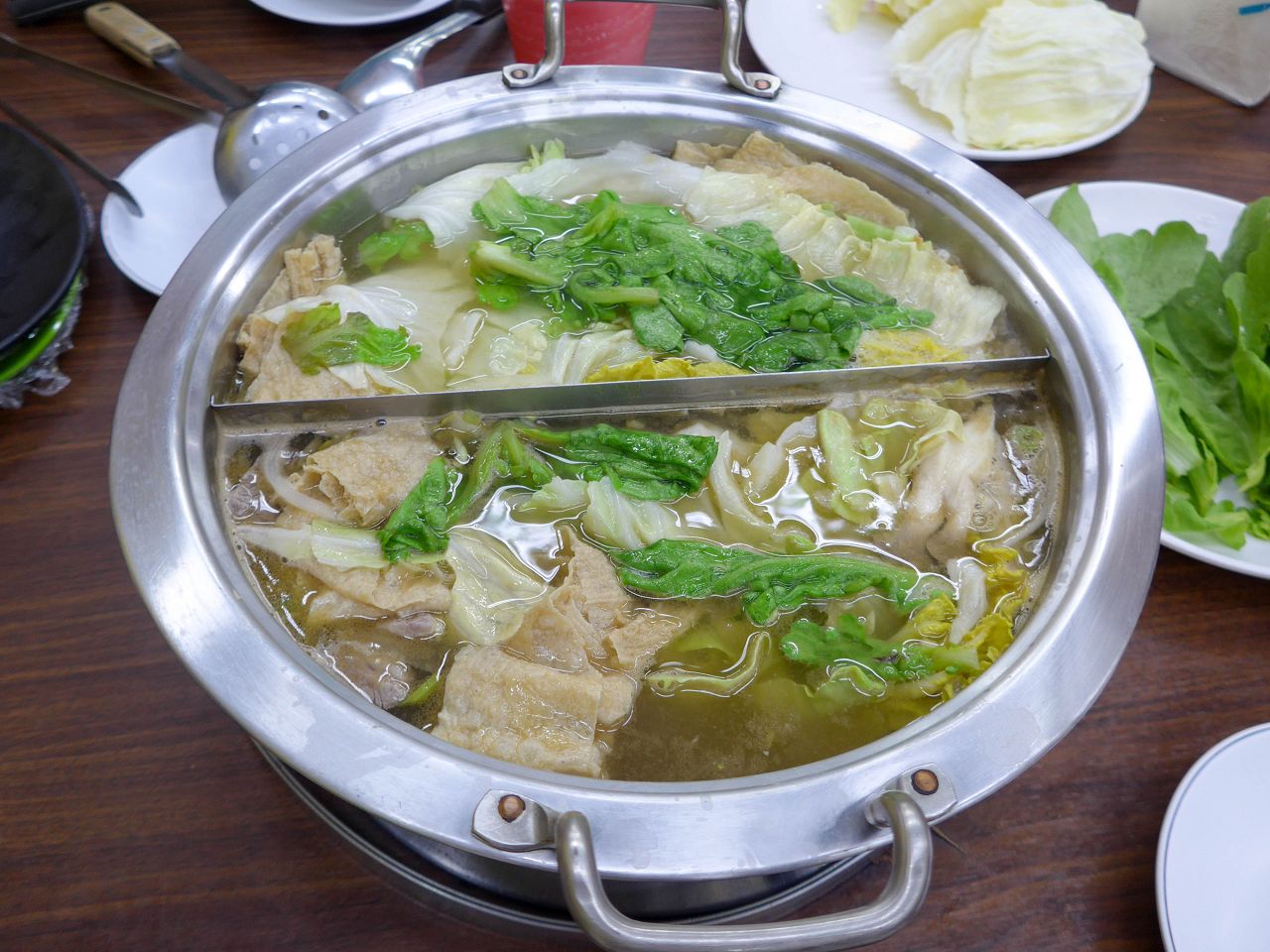 [食記][高雄市] 老汕頭原味火鍋 博愛店
