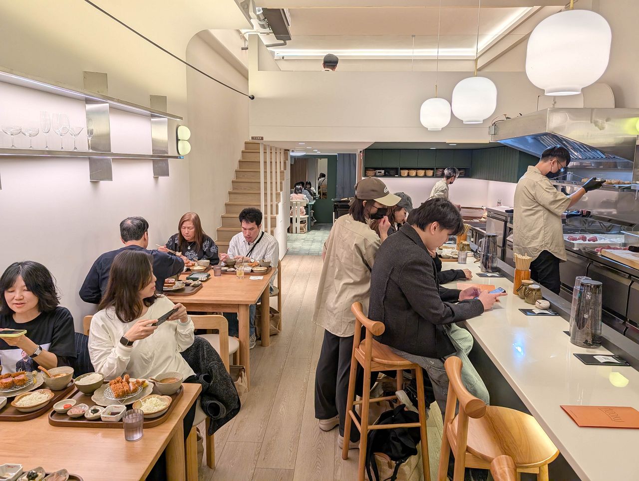 [食記][台北市] Mooku — 中山站附近林森北路巷弄內新開幕日式炸豬排專賣店