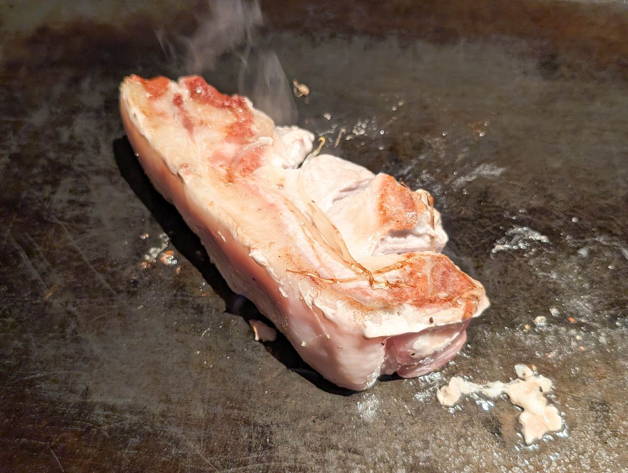 [食記][日本][大阪] 月島もんじゃ くうや 難波 — 來自東京的文字燒專賣餐廳在大阪難波開分店，供應豐富多樣的鐵板料理。