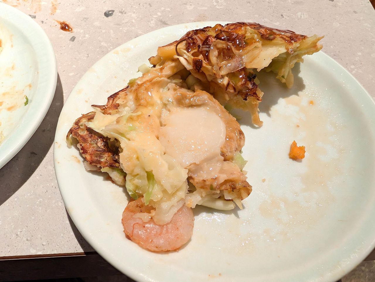 [食記][日本][大阪] 月島もんじゃ くうや 難波 — 來自東京的文字燒專賣餐廳在大阪難波開分店，供應豐富多樣的鐵板料理。