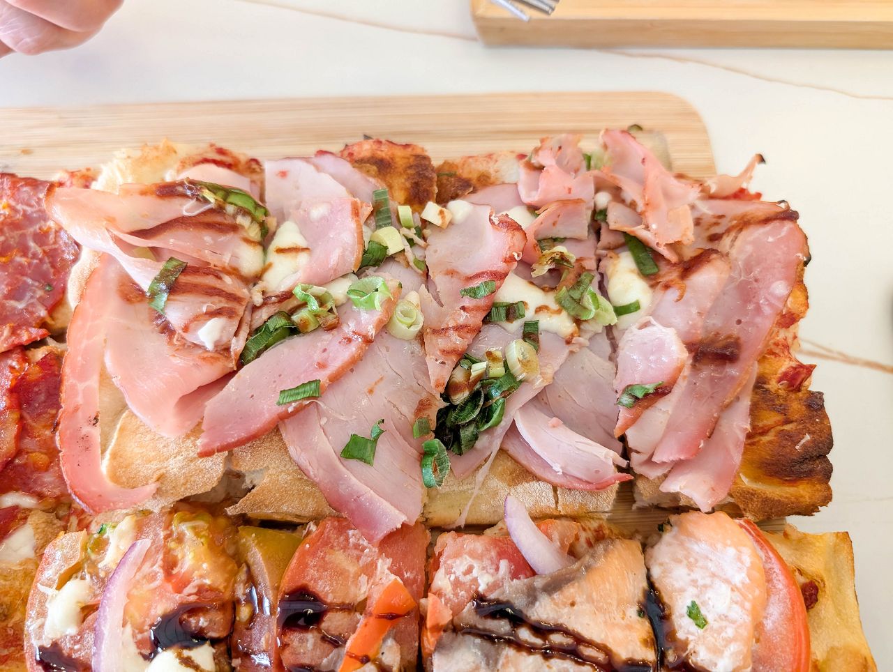 [食記][高雄市] Rom’antica Pizza 羅馬披薩青海店 — 高雄美術館附近羅馬式方形披薩專賣店