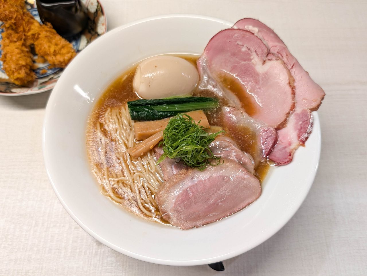 [食記][高雄市] 花山二代目拉麵 — 巨蛋商圈博愛路上新開鴨清湯拉麵專賣店