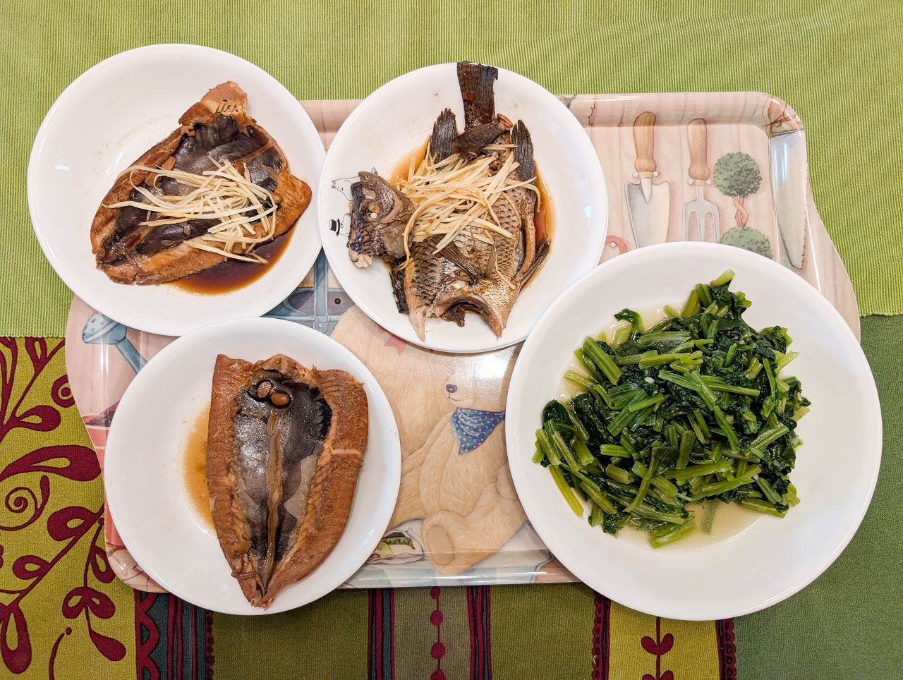 [食記][高雄市] 錦田肉燥飯 — 擁有50多年歷史的老字號肉燥飯專賣店