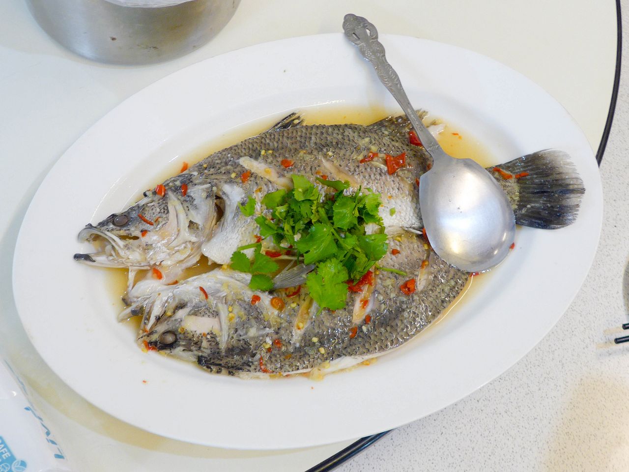 [食記][新北市][萬里區] 萬里海泰泰漁店 — 白宮行館對面泰式海鮮料理餐廳