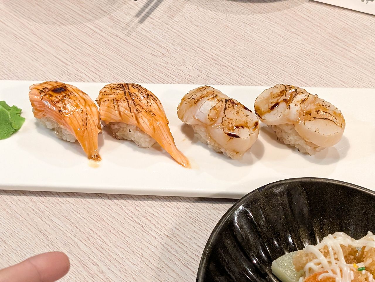 [食記][高雄市] 番太郎味自慢料理 — 中央公園對面豐富多樣的日本料理和台式熱炒，朋友團體聚餐好選擇。