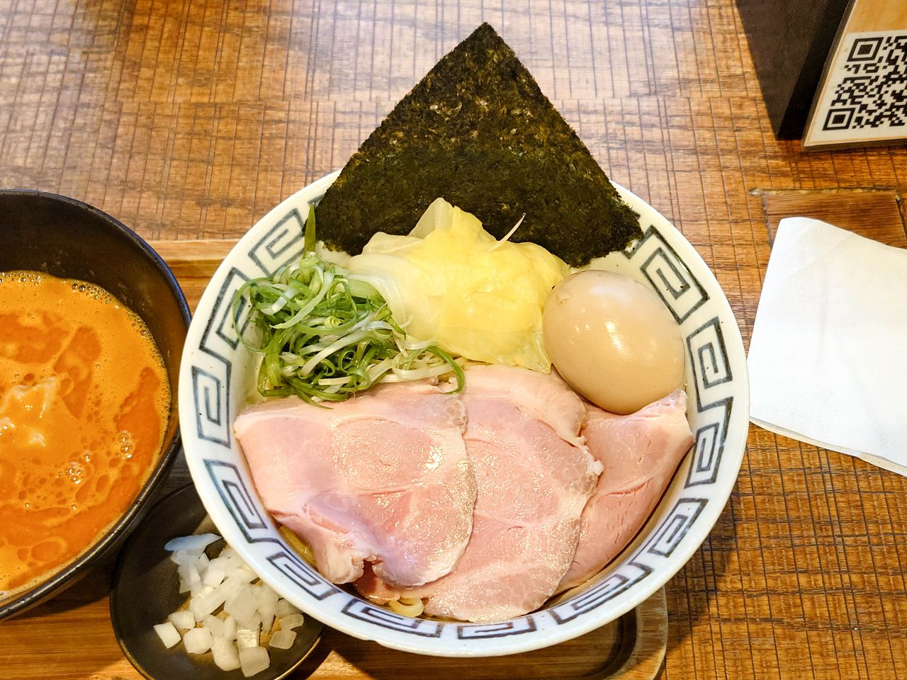 [食記][台北市] 道樂商店 — 西門町日式昭和風格拉麵店