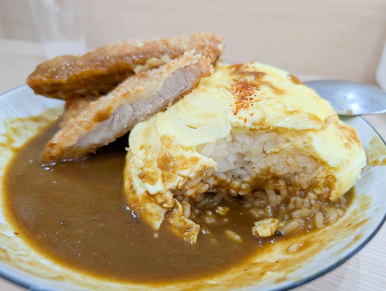 [食記][高雄市] 浦原咖哩屋 — 高鐵左營站附近高CP值熟成咖哩專賣店