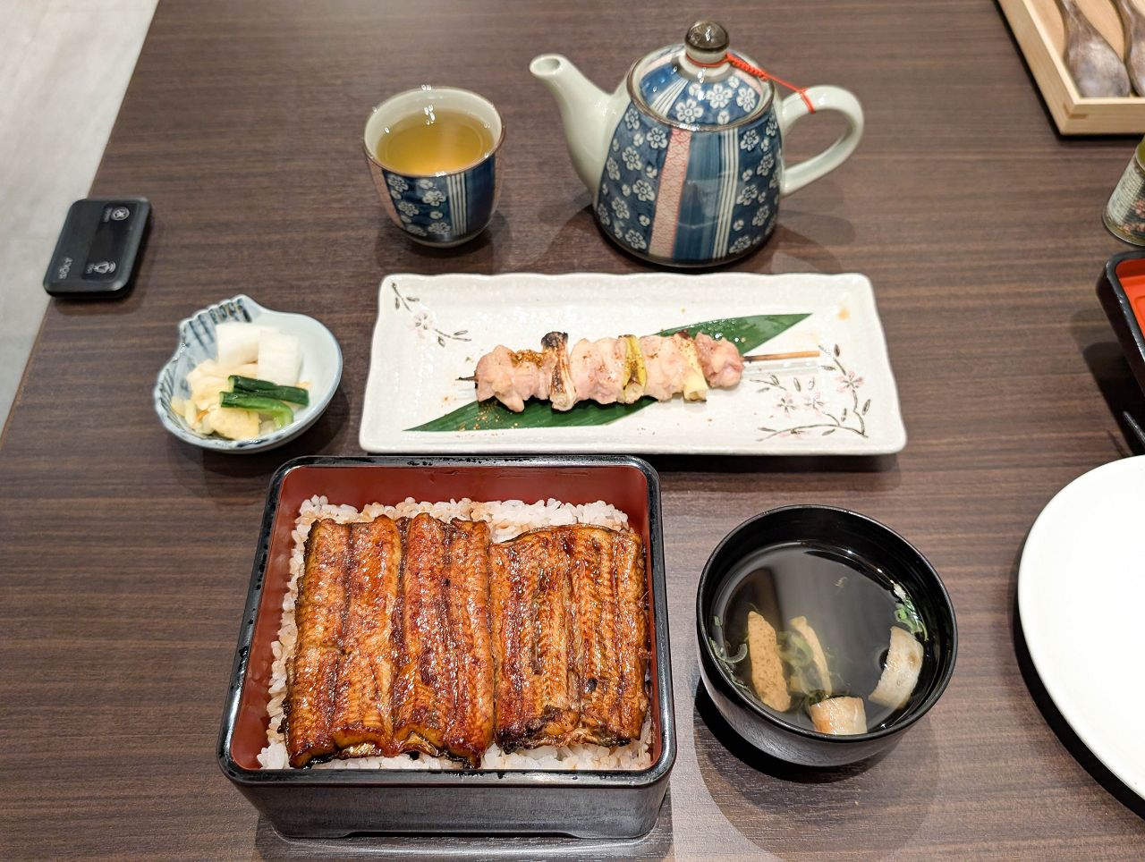 [食記][台北市] 魚庄 — 來自日本埼玉縣百年鰻魚飯老字號品牌，榮獲米其林指南餐廳。