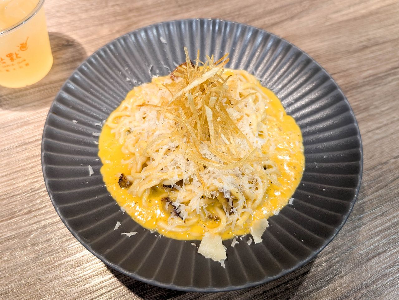 [食記][高雄市] 義點點 A Little Pasta — 苓雅市場內高人氣手工義大利麵