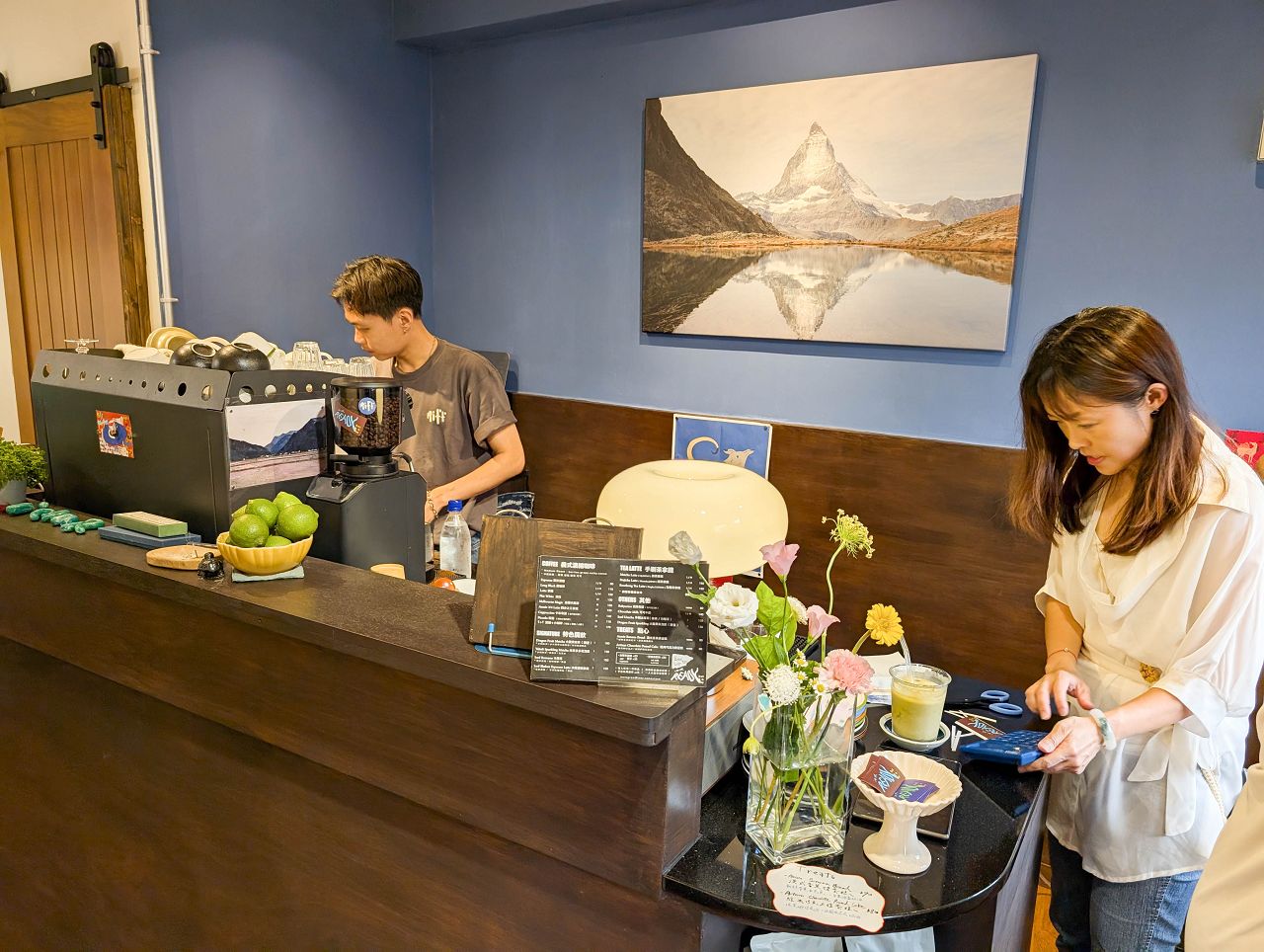 [食記][台北市] imnr coffee & matcha stand — 台北植物園附近街邊咖啡和手刷抹茶專賣小店