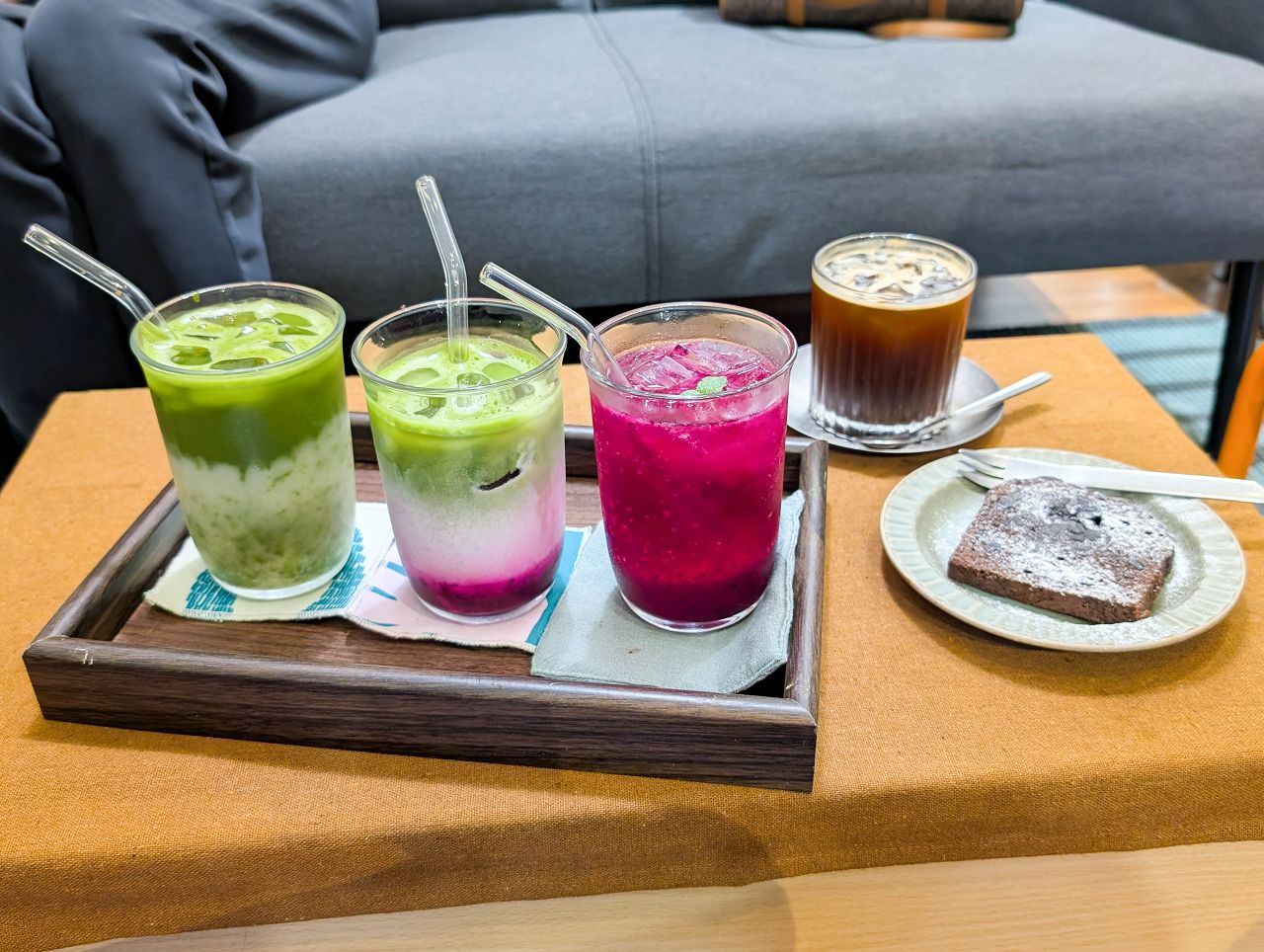 [食記][台北市] imnr coffee & matcha stand — 台北植物園附近街邊咖啡和手刷抹茶專賣小店