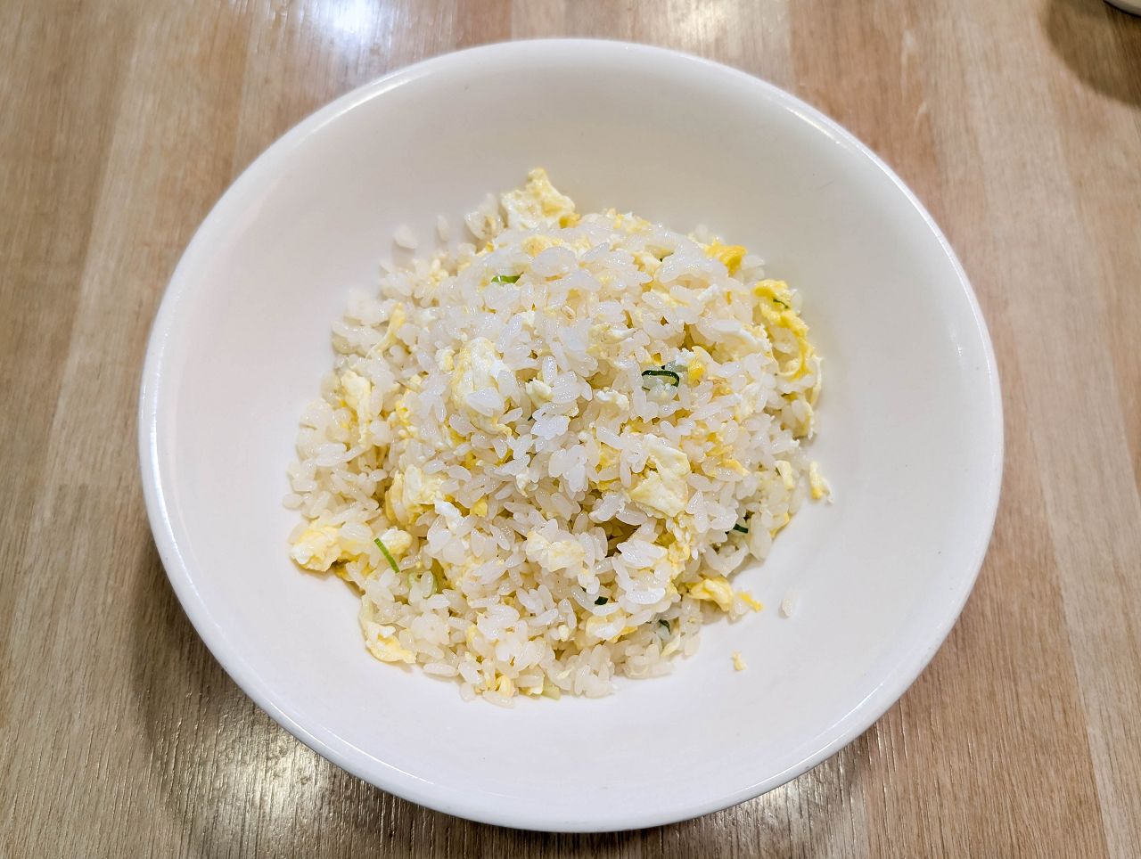 [食記][台北市] 巢飯麵食館 市府店 — 信義區平價炒飯麵食小館