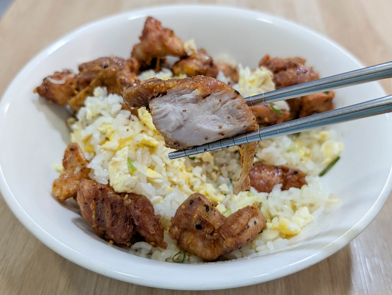 [食記][台北市] 巢飯麵食館 市府店 — 信義區平價炒飯麵食小館