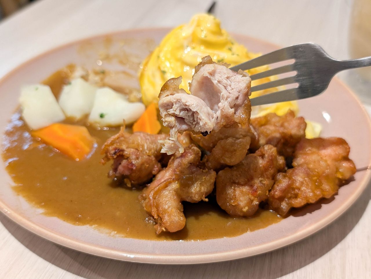 [食記][新北市][板橋區] 風日洋食 — 滿滿宮崎駿動畫布置的溫馨家庭式日式洋食館