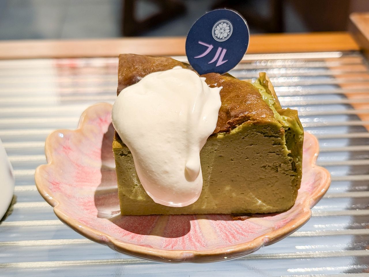 [食記][高雄市] Furu Cafe 夜間部 — 果貿社區深夜甜點咖啡廳