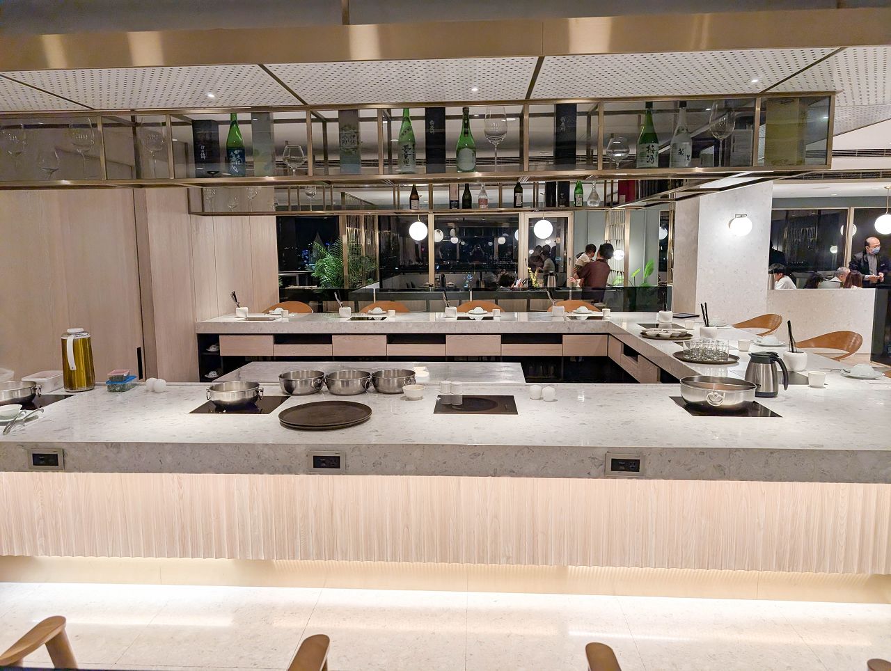 [食記][高雄市] 高雄福華大飯店 Smile One 精緻涮涮鍋 — 位於30樓高空的精緻火鍋餐廳，可俯瞰高雄市區美景。