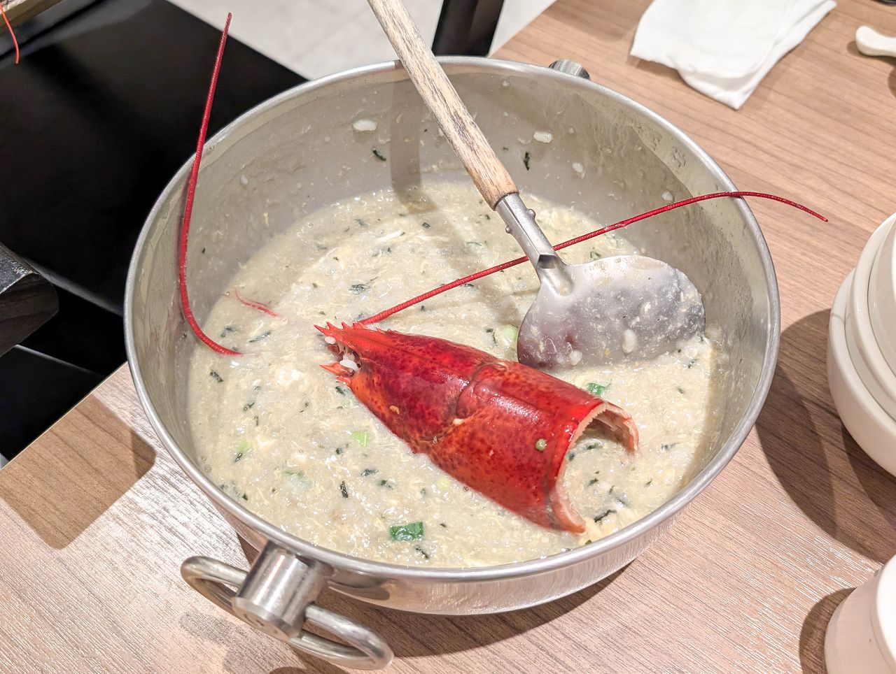 [食記][高雄市] 高雄福華大飯店 Smile One 精緻涮涮鍋 — 位於30樓高空的精緻火鍋餐廳，可俯瞰高雄市區美景。