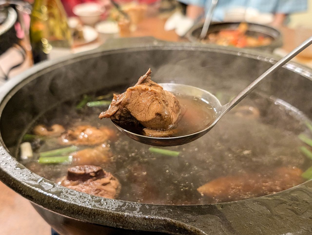 [食記][台中市] 樓外樓 江浙滬料理 — 捷運文心崇德站附近江浙滬料理老店