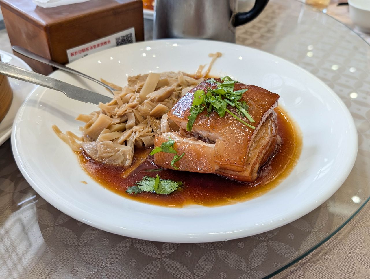[食記][台中市][霧峰區] 議蘆餐廳 — 舊台灣省議員會館內中餐廳